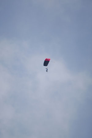 Hawaii08_SkyDiving_126