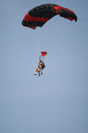 Hawaii08_SkyDiving_544